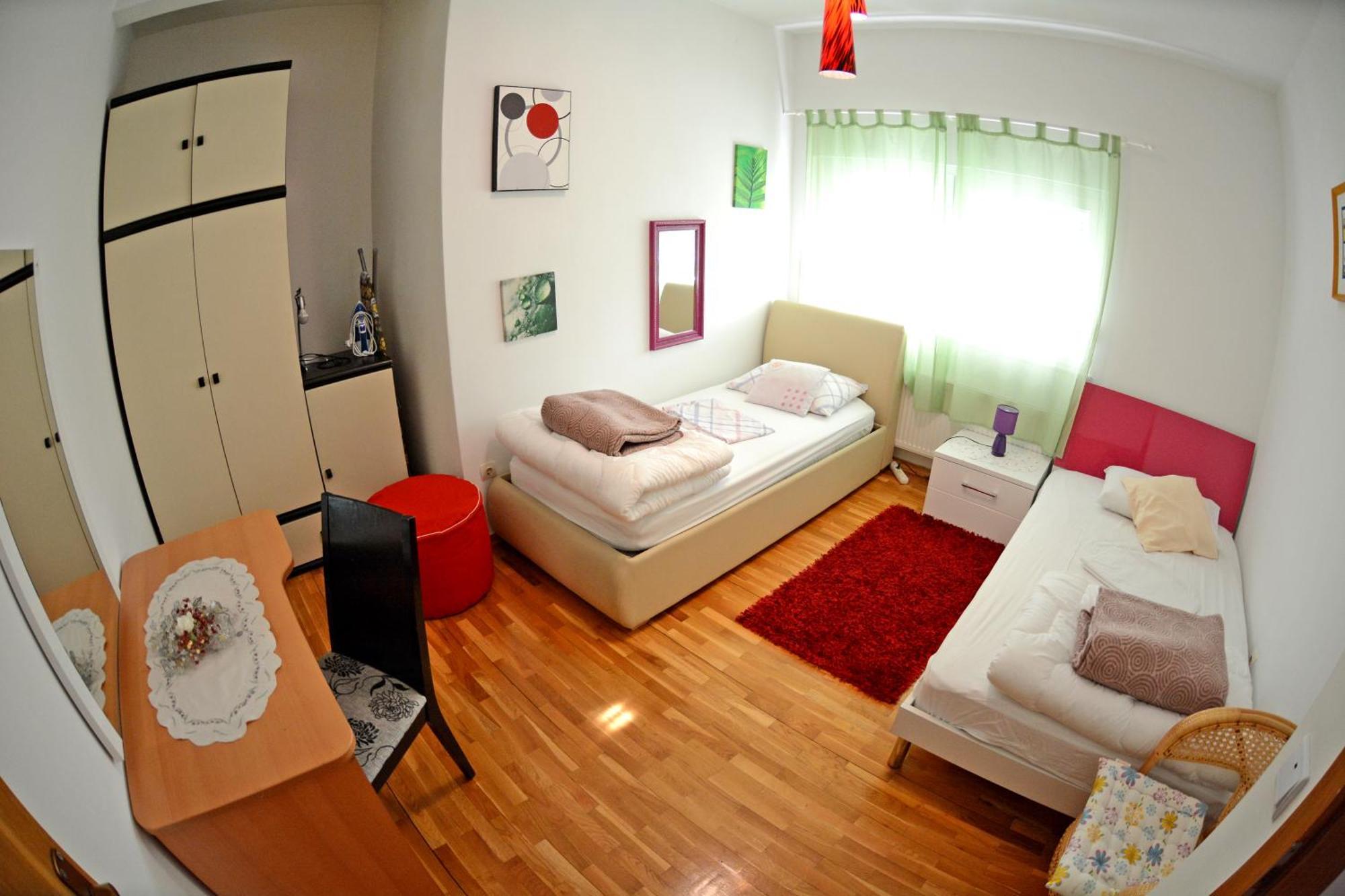 Apartments And Rooms Trsje ซาเกร็บ ภายนอก รูปภาพ
